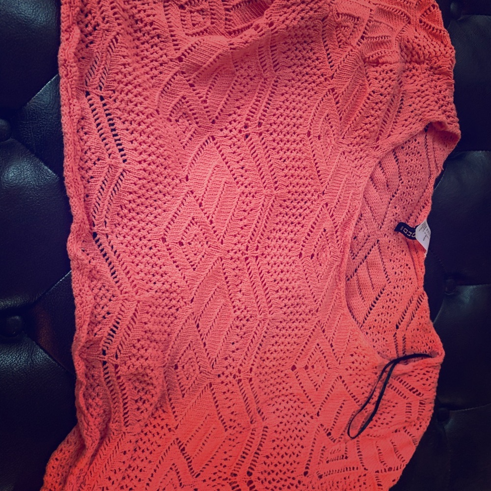 Cropped sweater size Large!!!